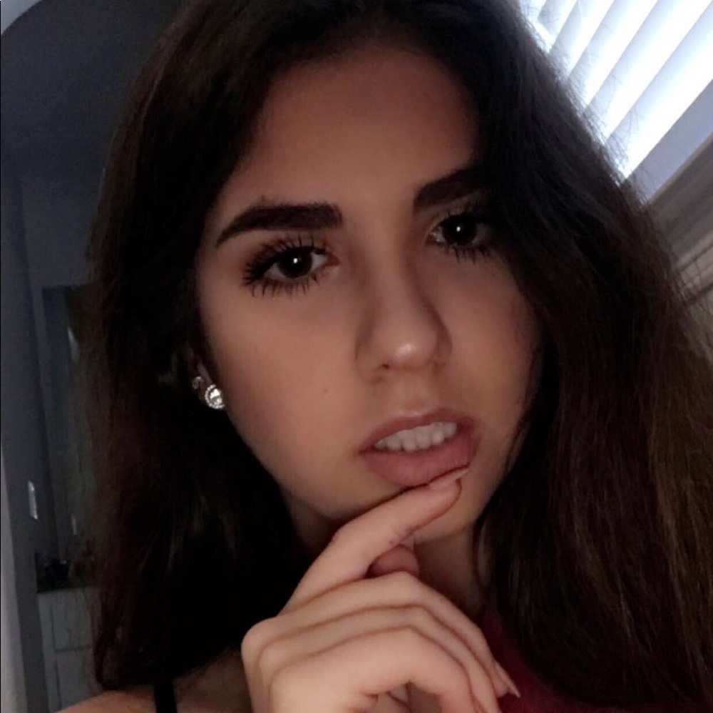 Meet your Posher, Kaitlyn